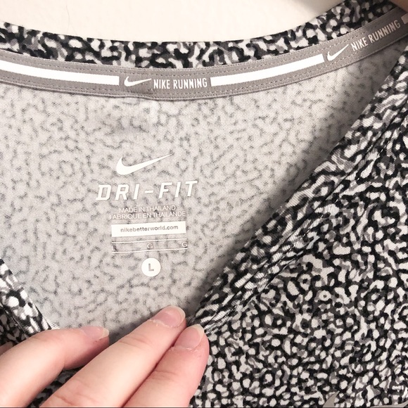 3/$20 | Nike Dry-Fit Workout Top - Picture 2 of 3